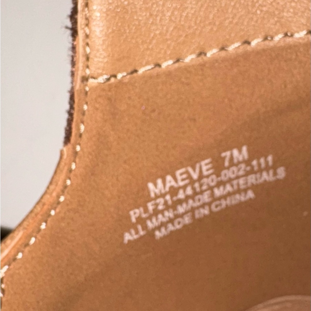 Wonderly Brown/Tan Suede Ankle Booties - Picture 11 of 11